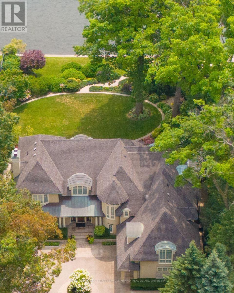 6 ENNISCLARE DRIVE W, Oakville, Ontario
