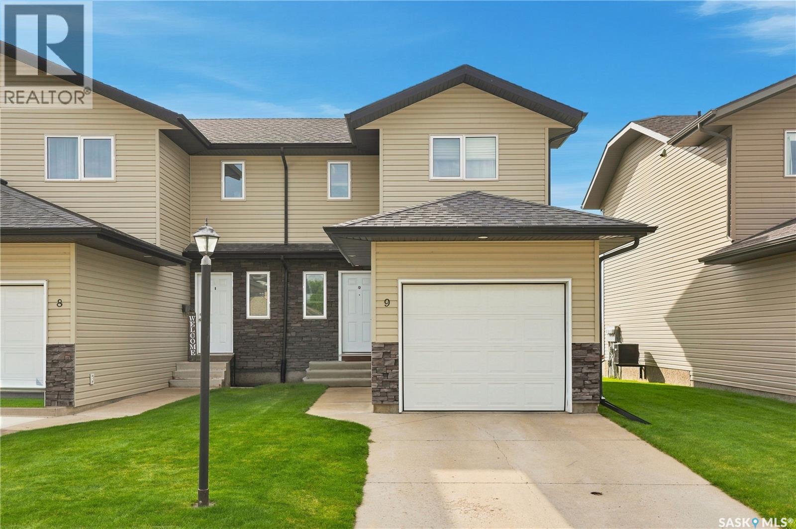 9 515 Centennial BOULEVARD, warman, Saskatchewan
