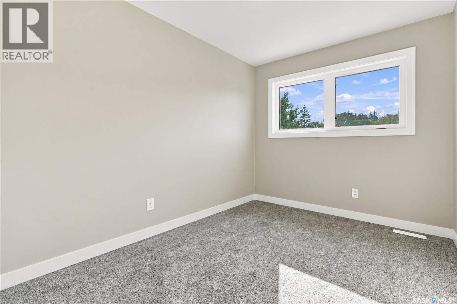 1314 Connaught Avenue, Moose Jaw, Saskatchewan  S6H 7H6 - Photo 26 - SK047140