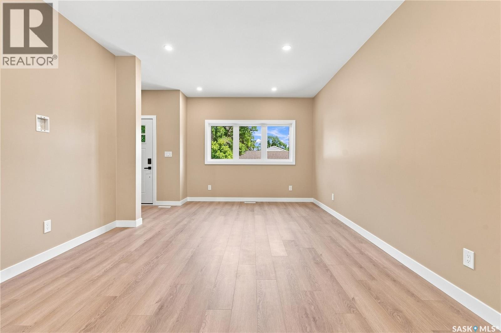 1314 Connaught Avenue, Moose Jaw, Saskatchewan  S6H 7H6 - Photo 7 - SK047140