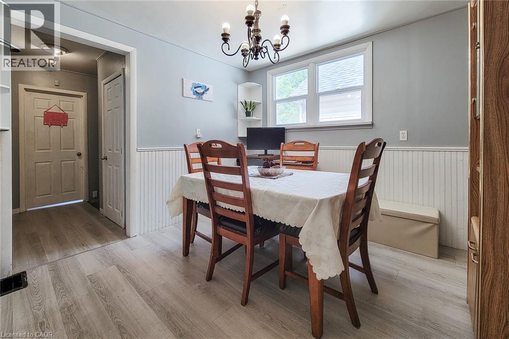 224 East 8th Street, Hamilton, Ontario  L9A 3L8 - Photo 20 - 40858221