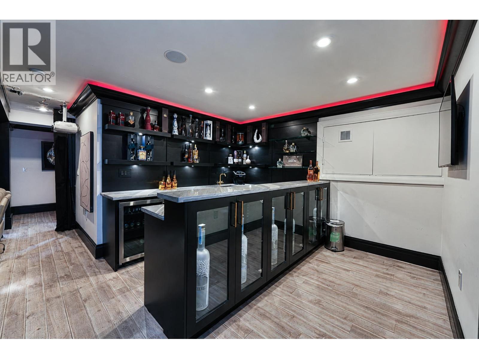 6069 Patrick Street, Burnaby, British Columbia  V5J 3B8 - Photo 30 - R3160107