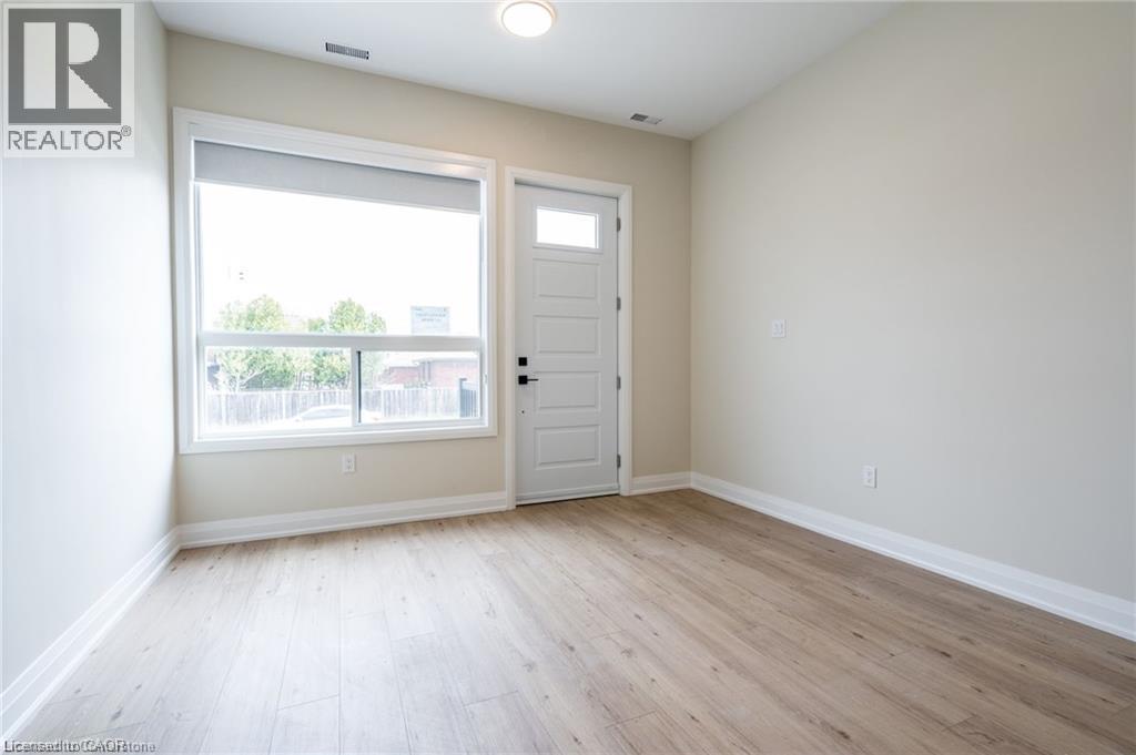 728 Eleventh Avenue Unit# A, Hamilton, Ontario  L8T 2K8 - Photo 2 - 40858843