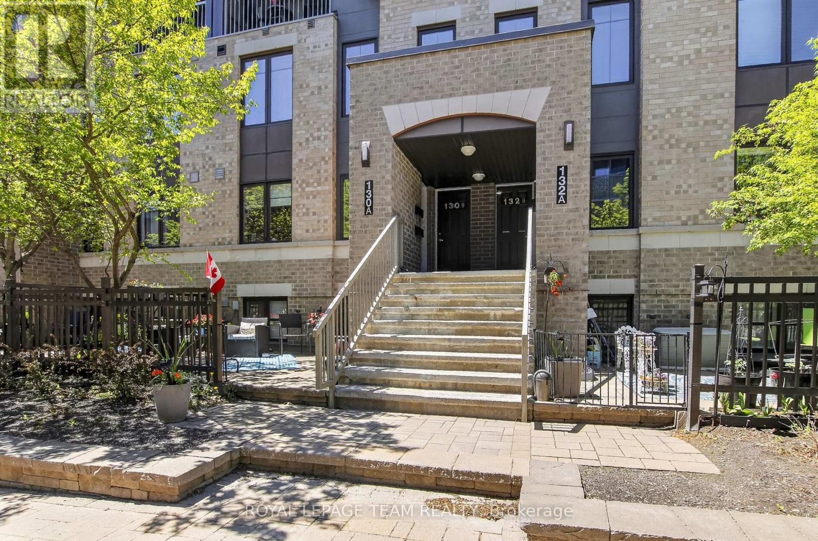 130A LINDENSHADE DRIVE, Ottawa, Ontario