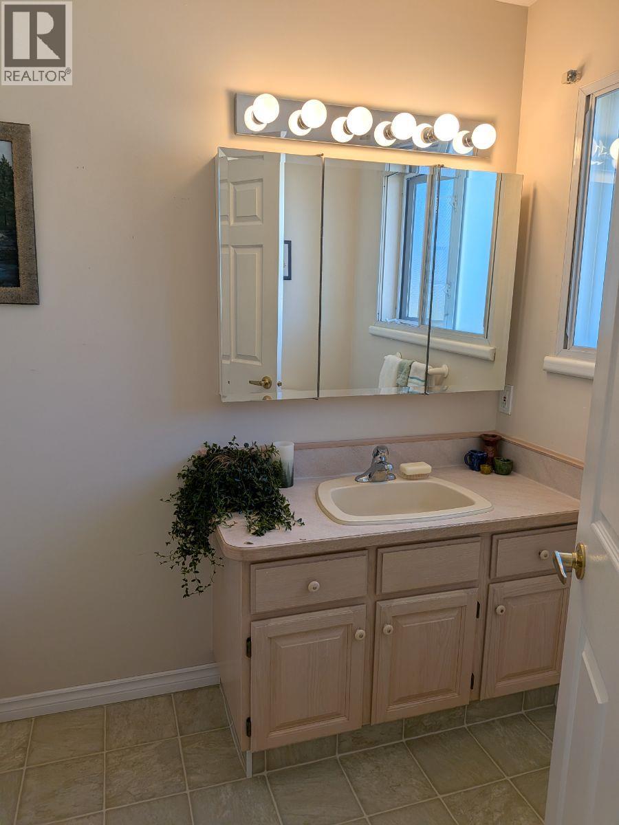 3595 Skaha Lake Road Unit# 311, Penticton, British Columbia  V2A 7K2 - Photo 11 - 10387951
