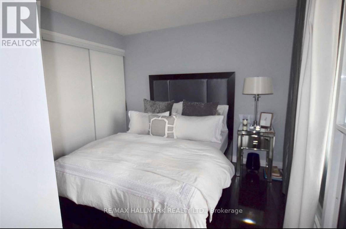 1009 - 25 Capreol Court, Toronto (Waterfront Communities), Ontario  M5V 3Z7 - Photo 11 - C13733080