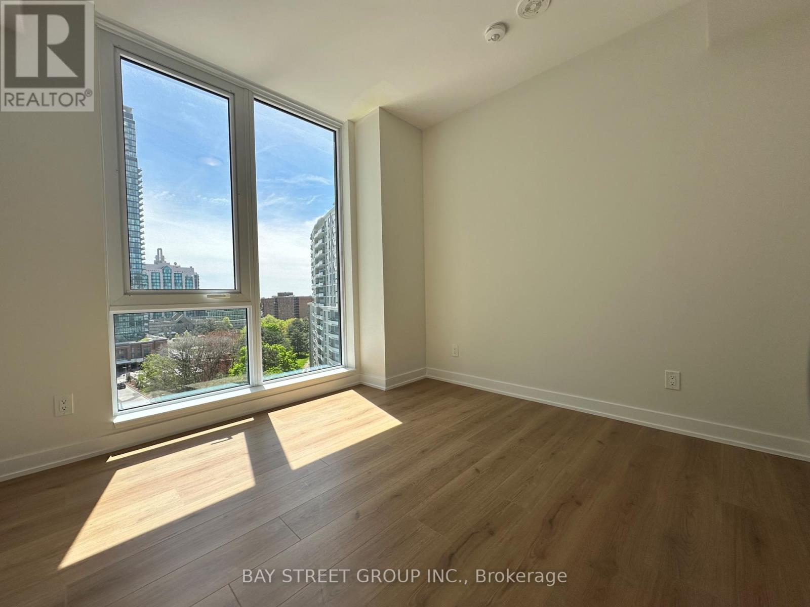 805 - 15 Ellerslie Avenue, Toronto, Ontario  M2N 0L7 - Photo 2 - C13733134