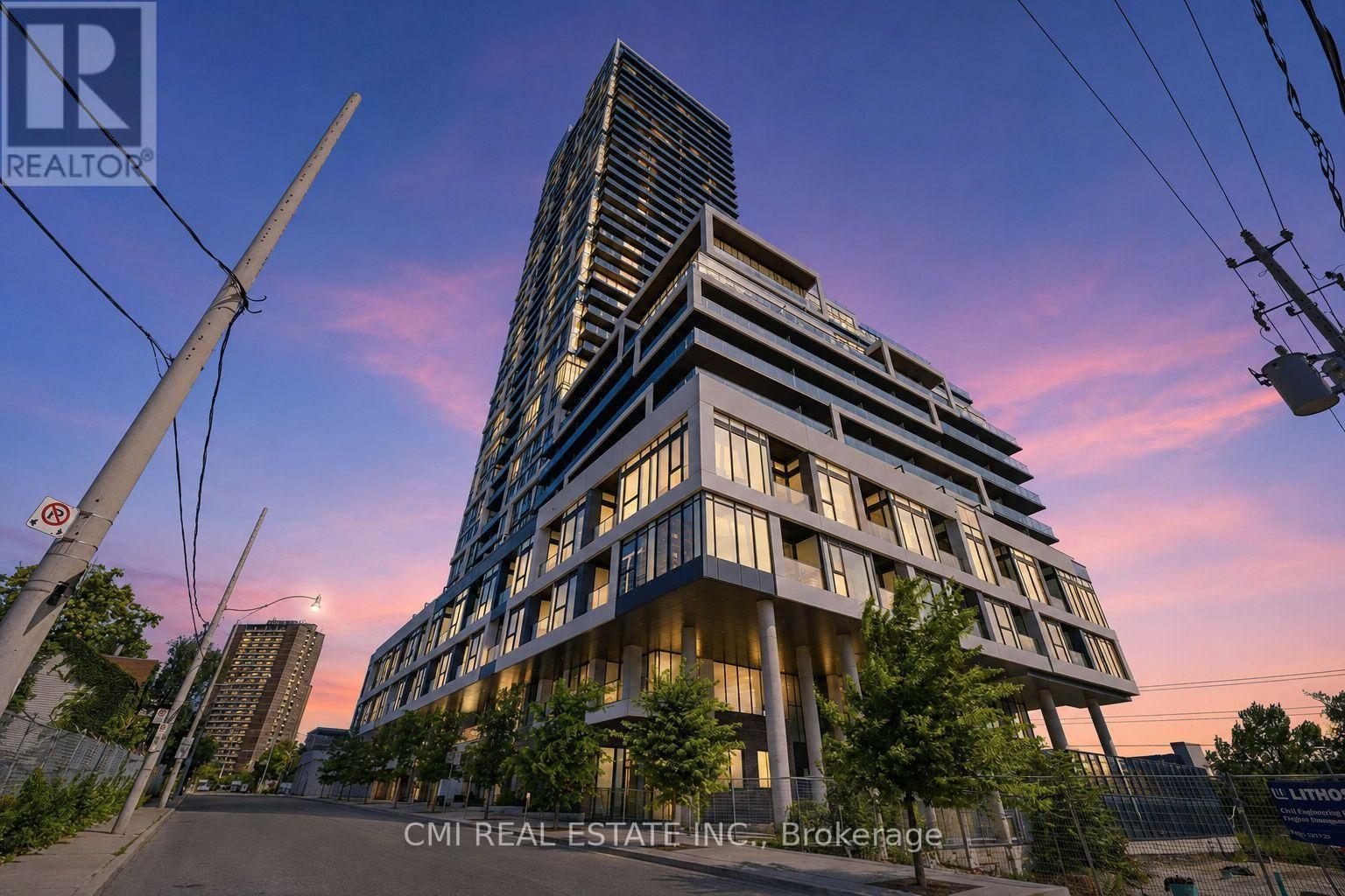 801 - 5 Defries Street, Toronto, Ontario  M5A 0W7 - Photo 1 - C13733162