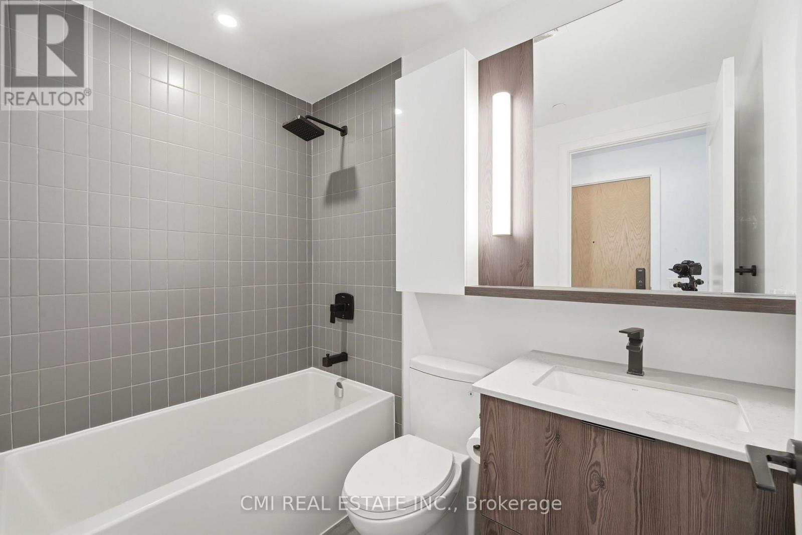 801 - 5 Defries Street, Toronto, Ontario  M5A 0W7 - Photo 19 - C13733162