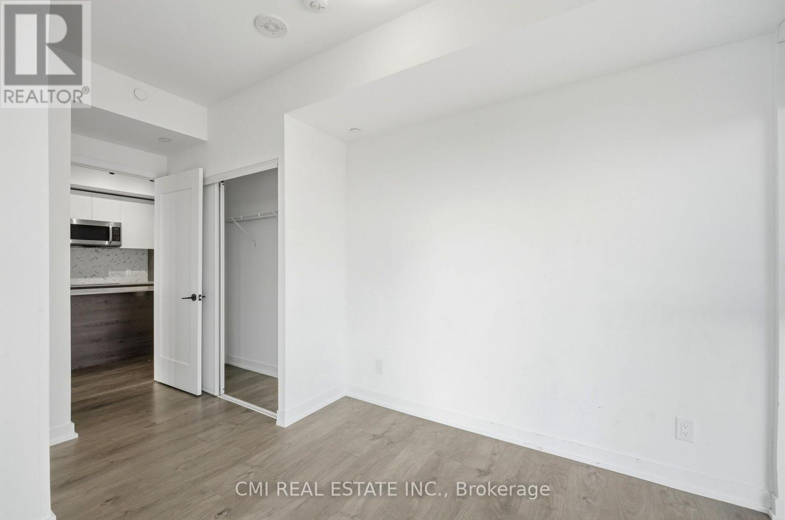 801 - 5 Defries Street, Toronto, Ontario  M5A 0W7 - Photo 8 - C13733162