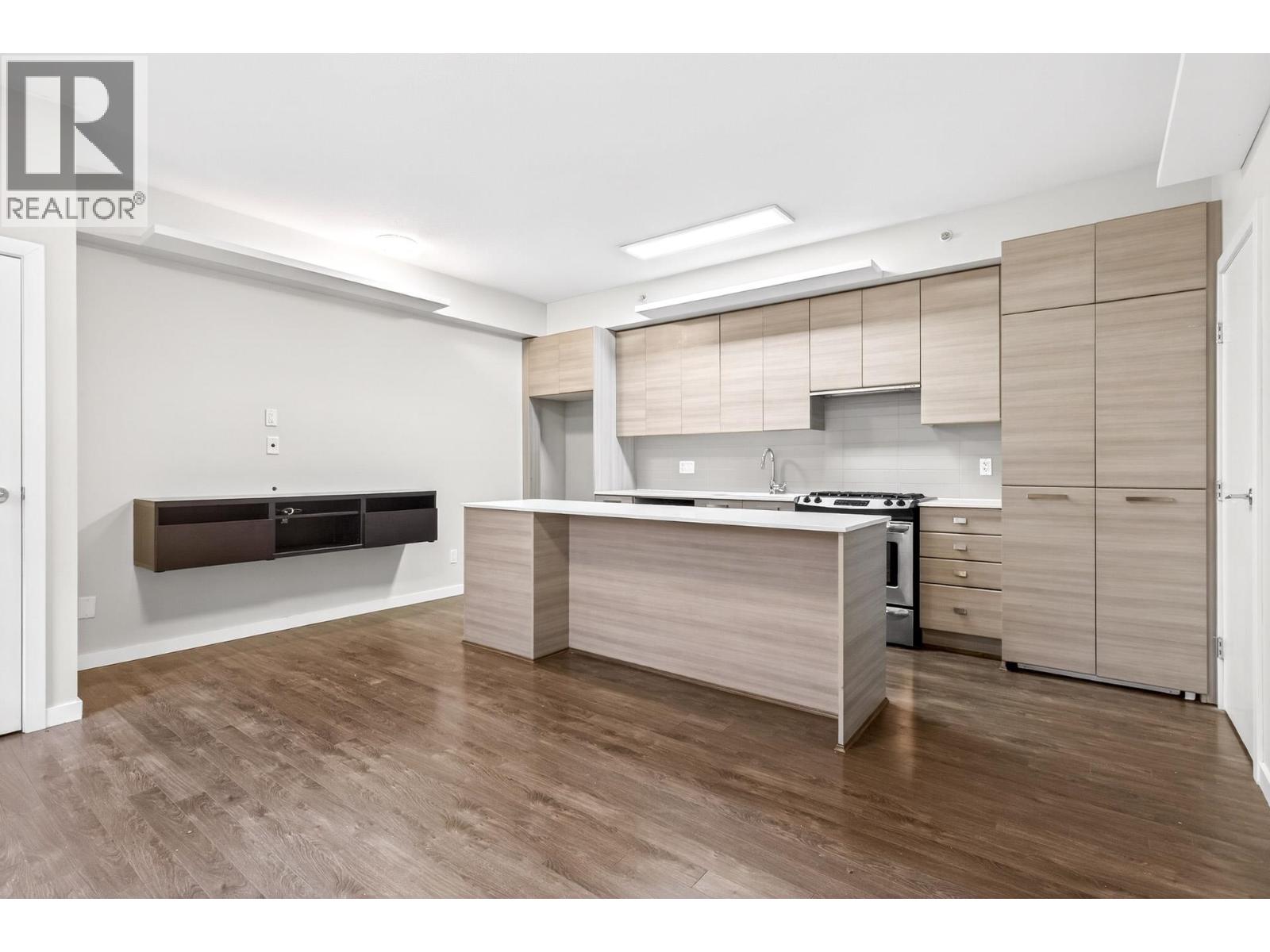 8 6965 Hastings Street, Burnaby, British Columbia  V5B 1S9 - Photo 11 - R3160377
