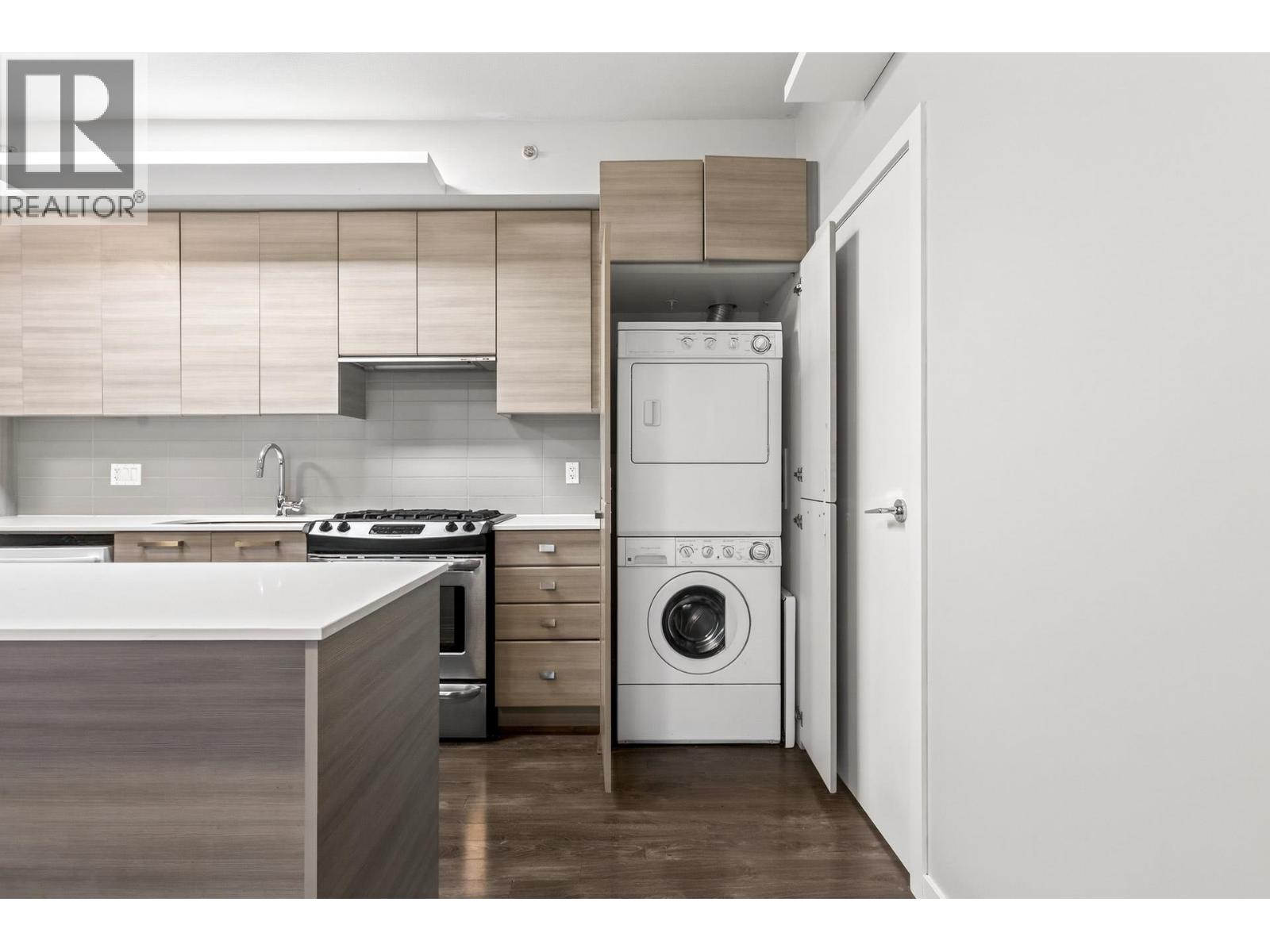 8 6965 Hastings Street, Burnaby, British Columbia  V5B 1S9 - Photo 19 - R3160377