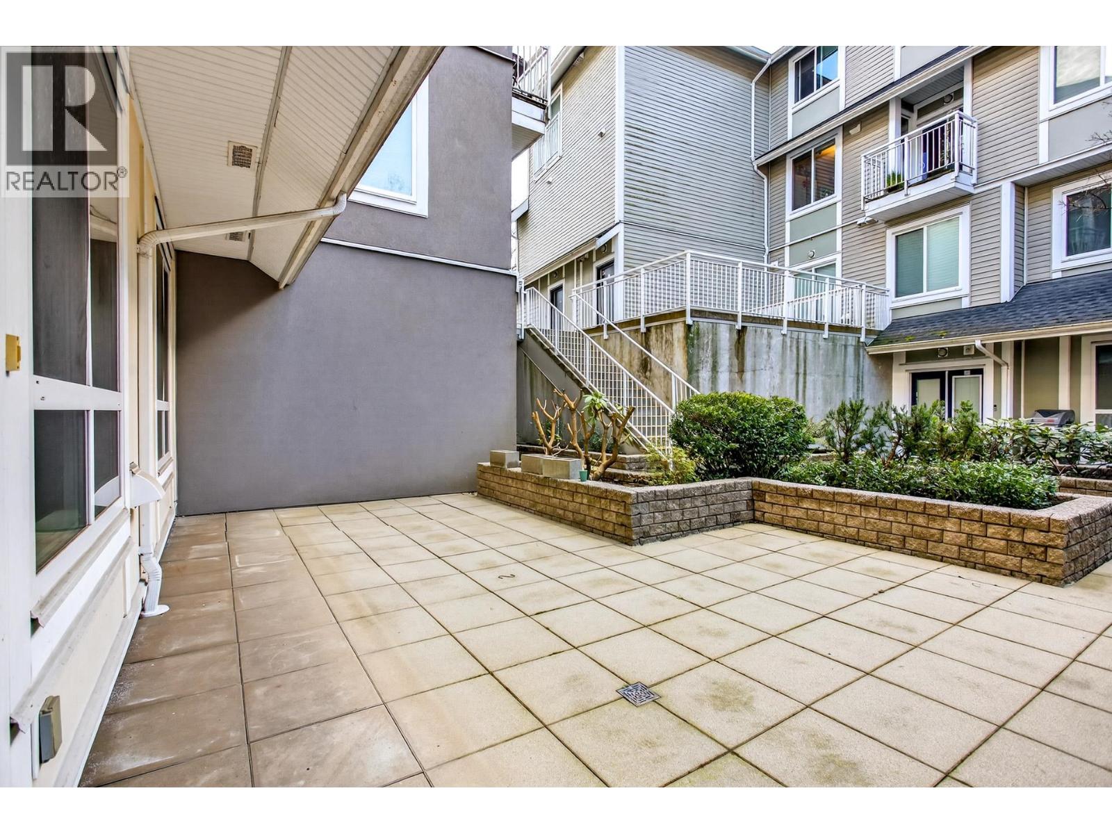 8 6965 Hastings Street, Burnaby, British Columbia  V5B 1S9 - Photo 6 - R3160377