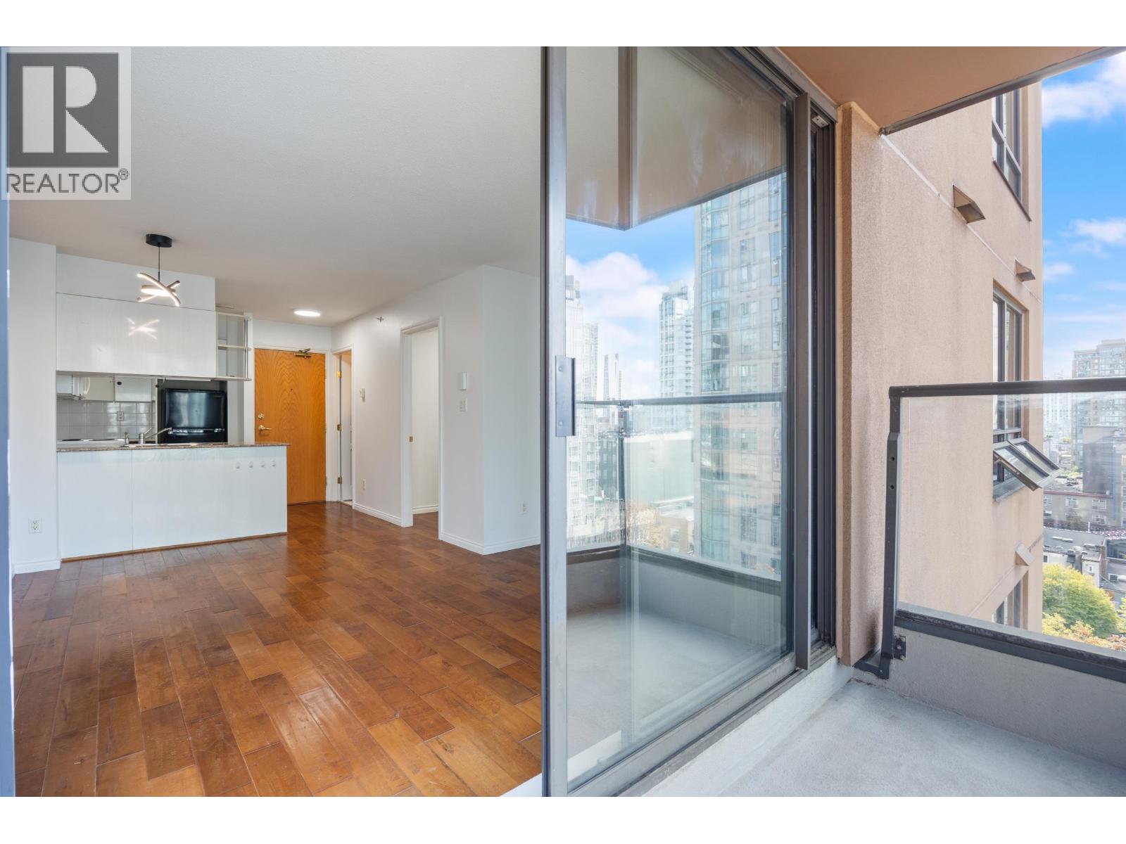 907 1189 Howe Street, Vancouver, British Columbia  V6Z 2X4 - Photo 25 - R3160425