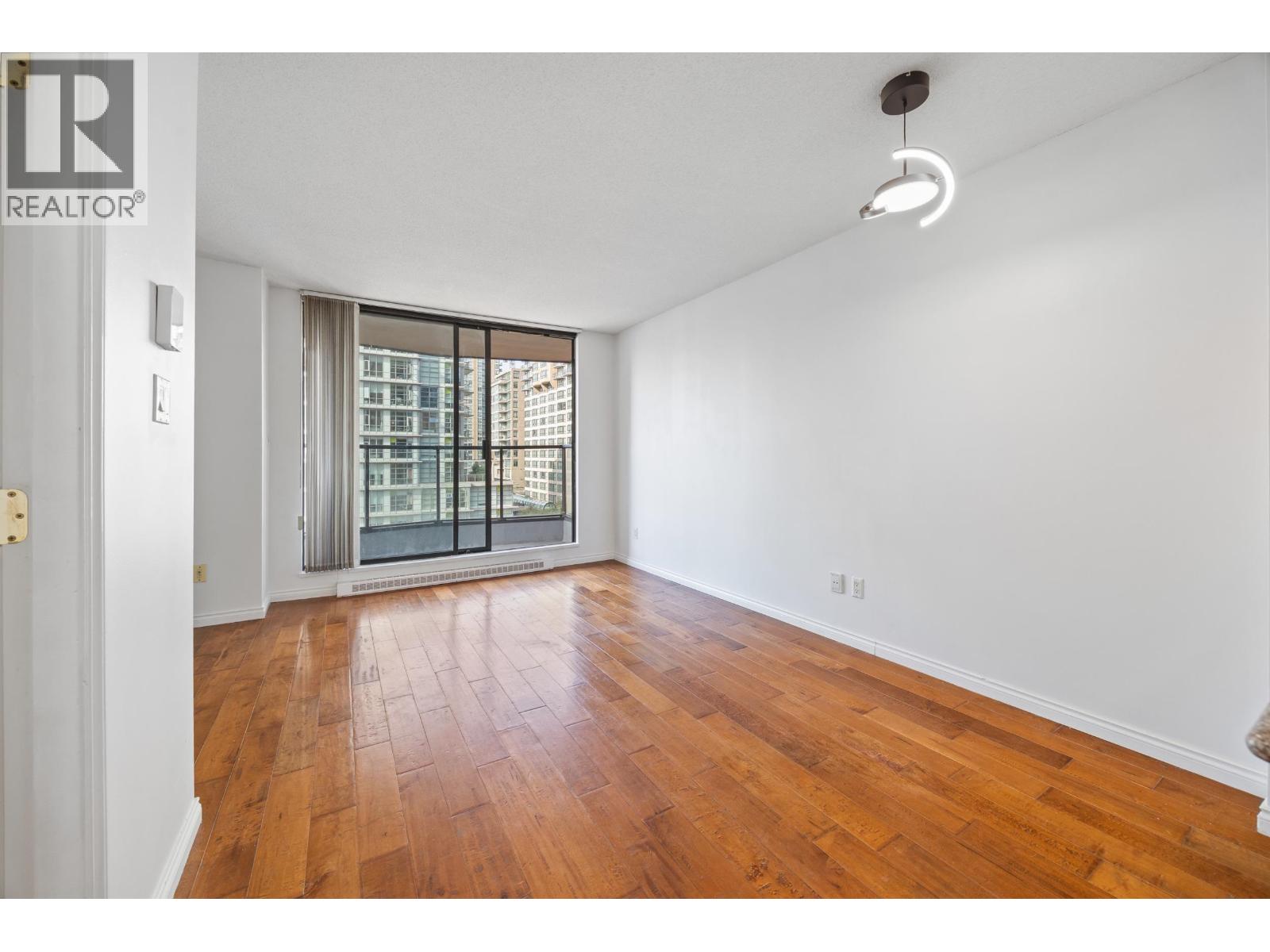 907 1189 Howe Street, Vancouver, British Columbia  V6Z 2X4 - Photo 8 - R3160425