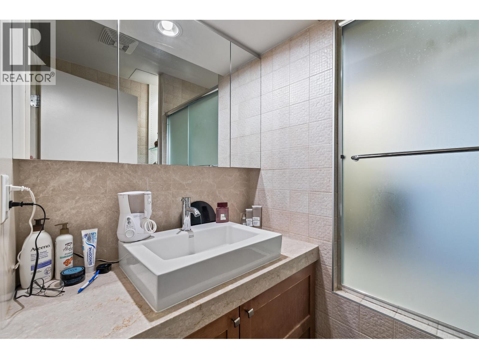 609 1333 West Georgia Street, Vancouver, British Columbia  V6E 4V3 - Photo 12 - R3160442