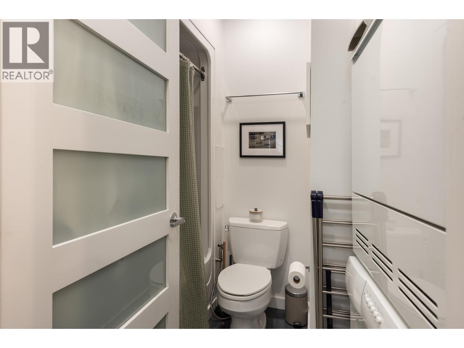 L2 2556 E Hastings Street, Vancouver, British Columbia  V5K 1Z3 - Photo 16 - R3160443