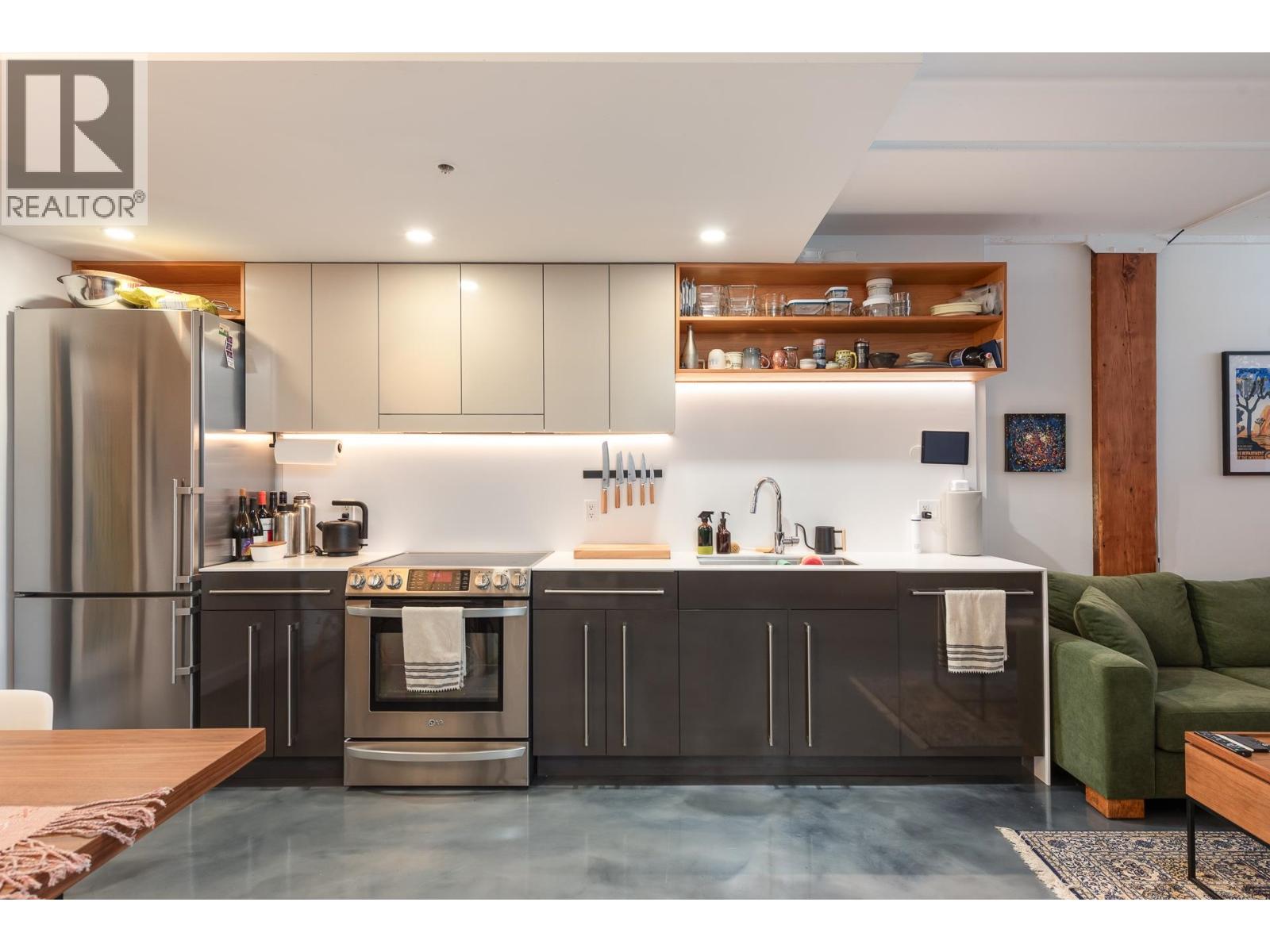 L2 2556 E Hastings Street, Vancouver, British Columbia  V5K 1Z3 - Photo 8 - R3160443