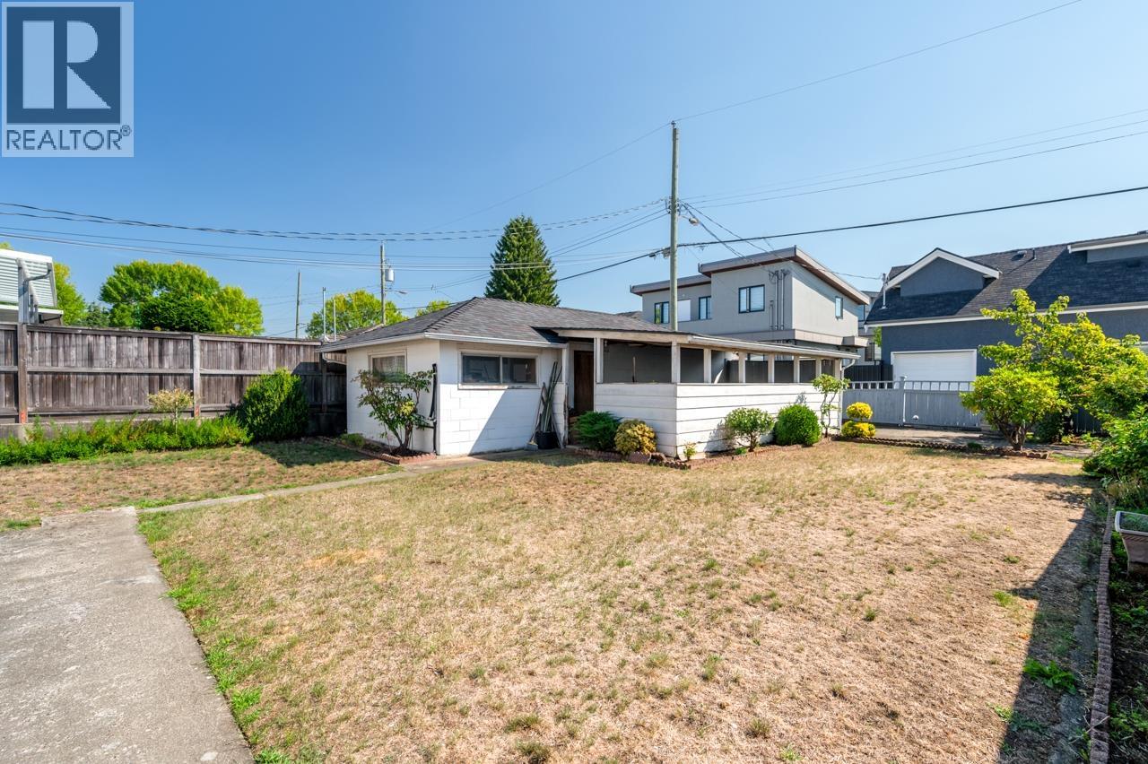 6758 Killarney Street, Vancouver, British Columbia  V5S 2Y3 - Photo 24 - R3160461