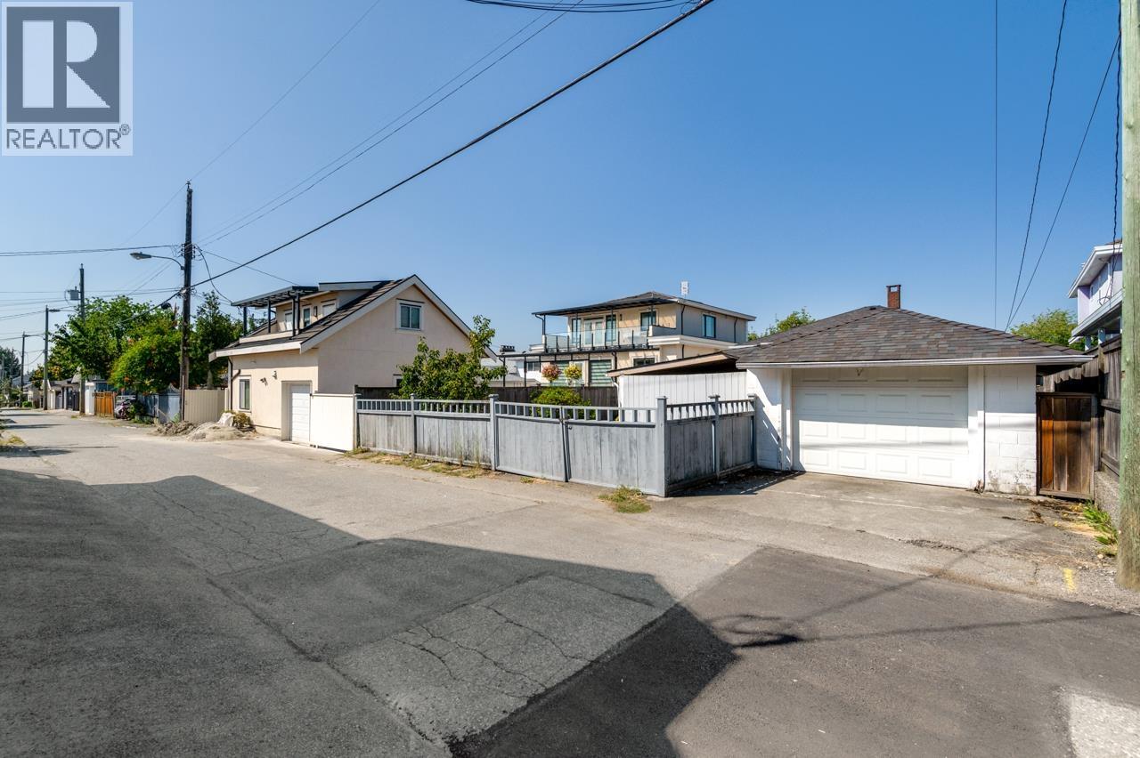 6758 Killarney Street, Vancouver, British Columbia  V5S 2Y3 - Photo 28 - R3160461