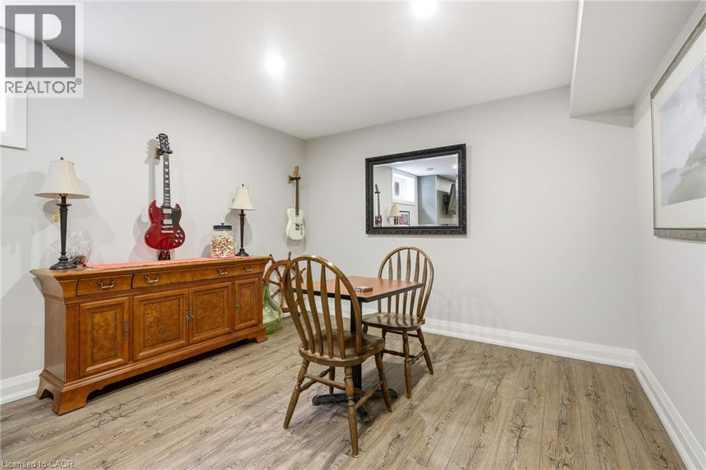 42 Carlton Avenue, Welland, Ontario  L3C 1P9 - Photo 30 - 40859793