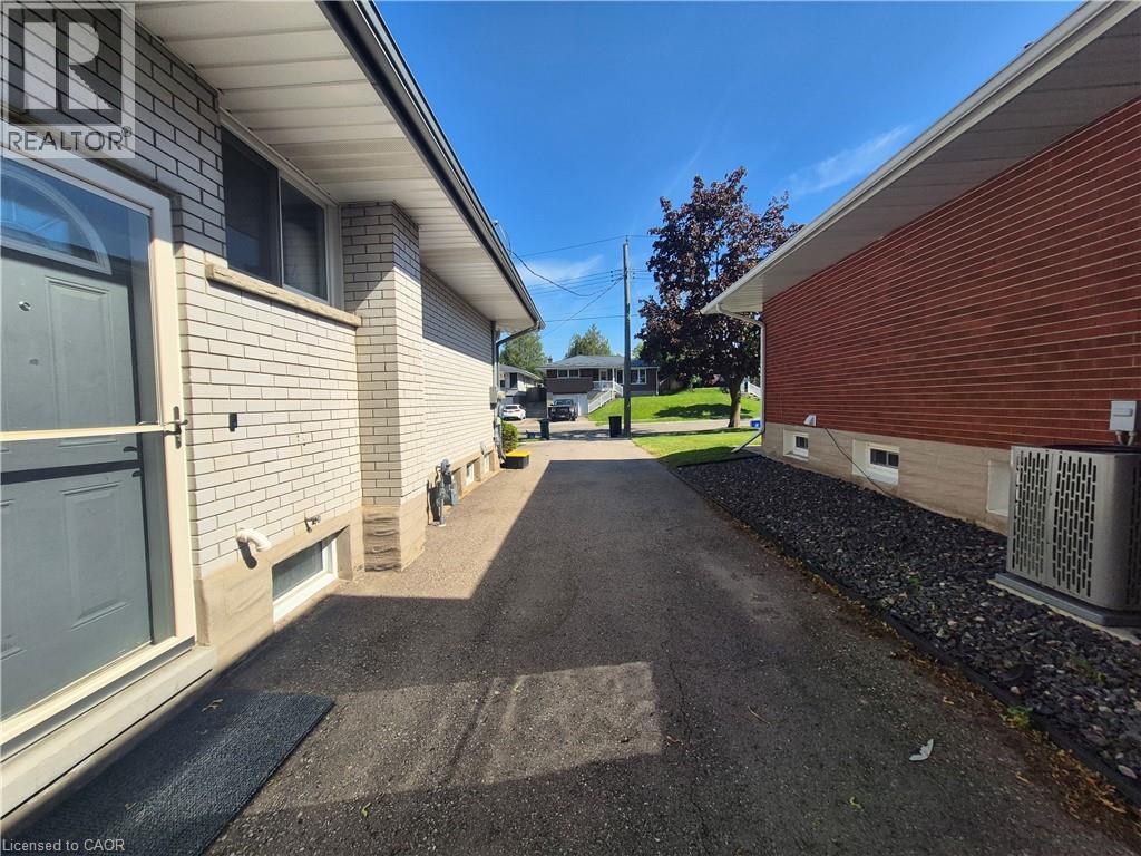 11 Duncairn Avenue, Kitchener, Ontario  N2M 4S5 - Photo 24 - 40859773