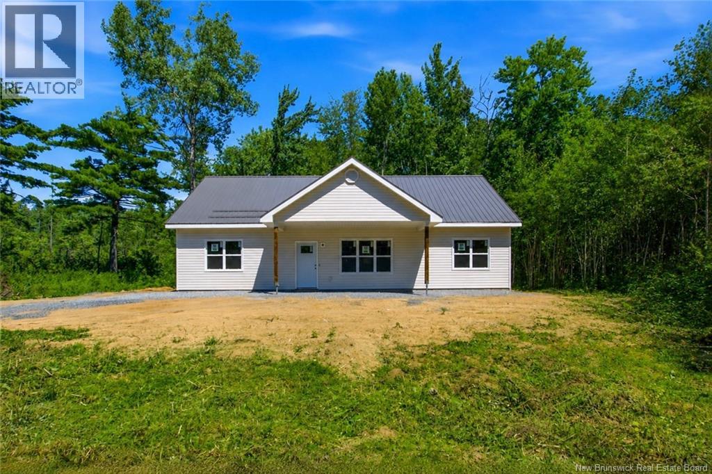 8 Graham Street, Lincoln, New Brunswick