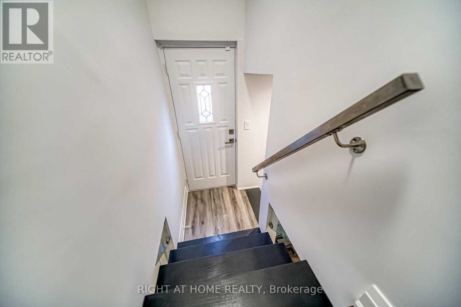 76 Wishing Well Drive, Toronto, Ontario  M1T 1J3 - Photo 23 - E13732812