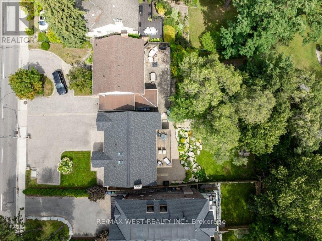 4653 Dundas Street W, Toronto, Ontario  M9A 1A4 - Photo 39 - W13733164