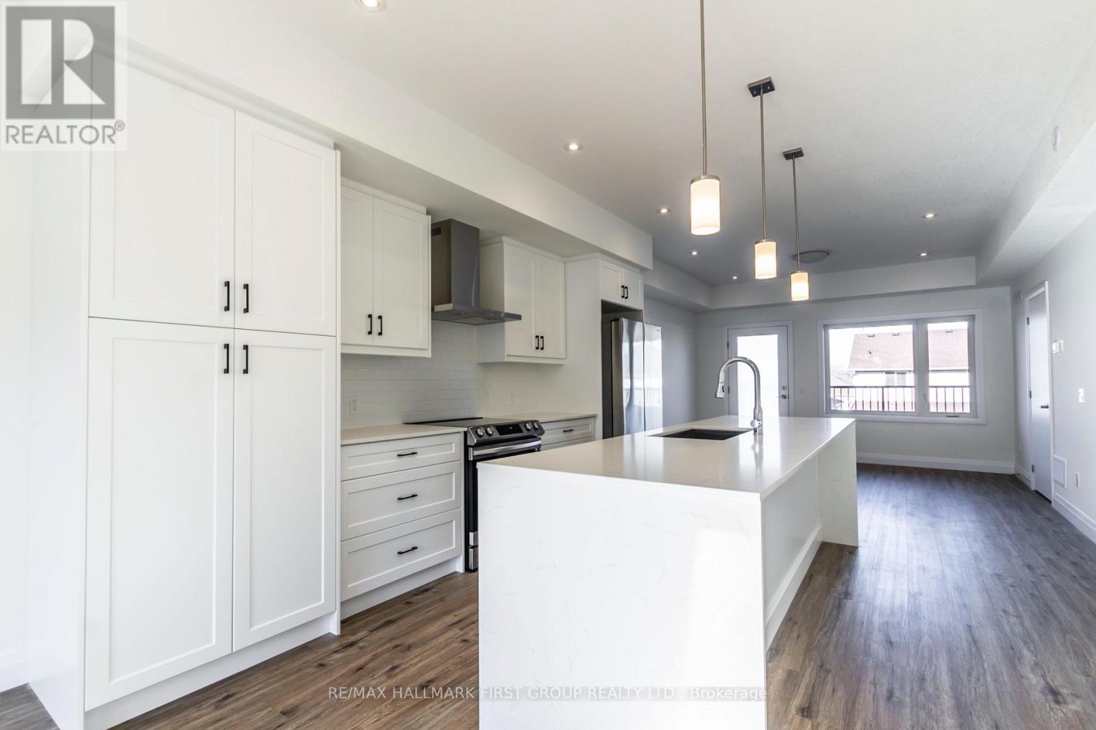 12 Lily Lane, Guelph, Ontario  N1L 0R2 - Photo 6 - X13732398
