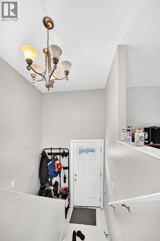 7726 & 7728 34 Avenue Nw, Calgary, Alberta  T3B 1N6 - Photo 21 - A2341586