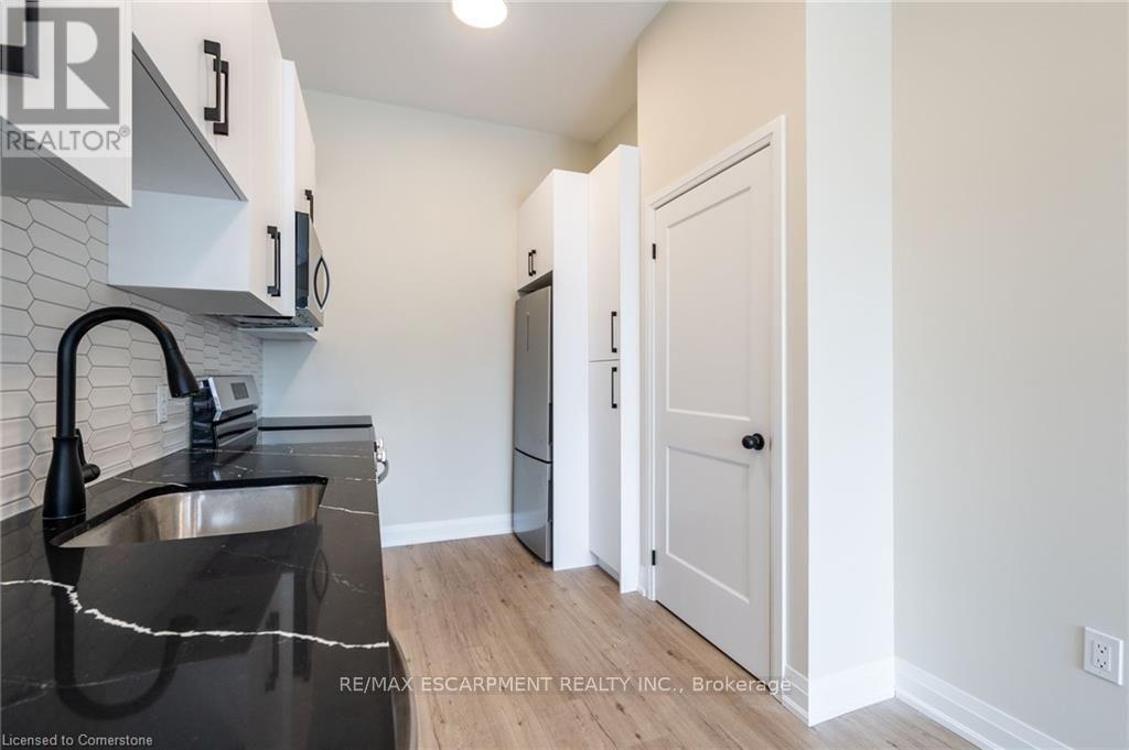 A - 728 Eleventh Avenue, Hamilton, Ontario  L8T 2K8 - Photo 6 - X13733064