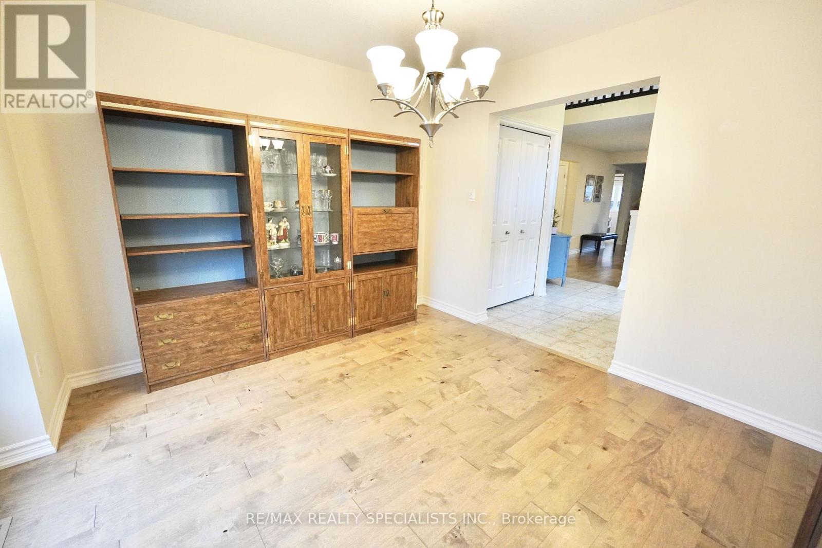 92 Aberdeen Street, Centre Wellington, Ontario  N1M 0B8 - Photo 5 - X13733108