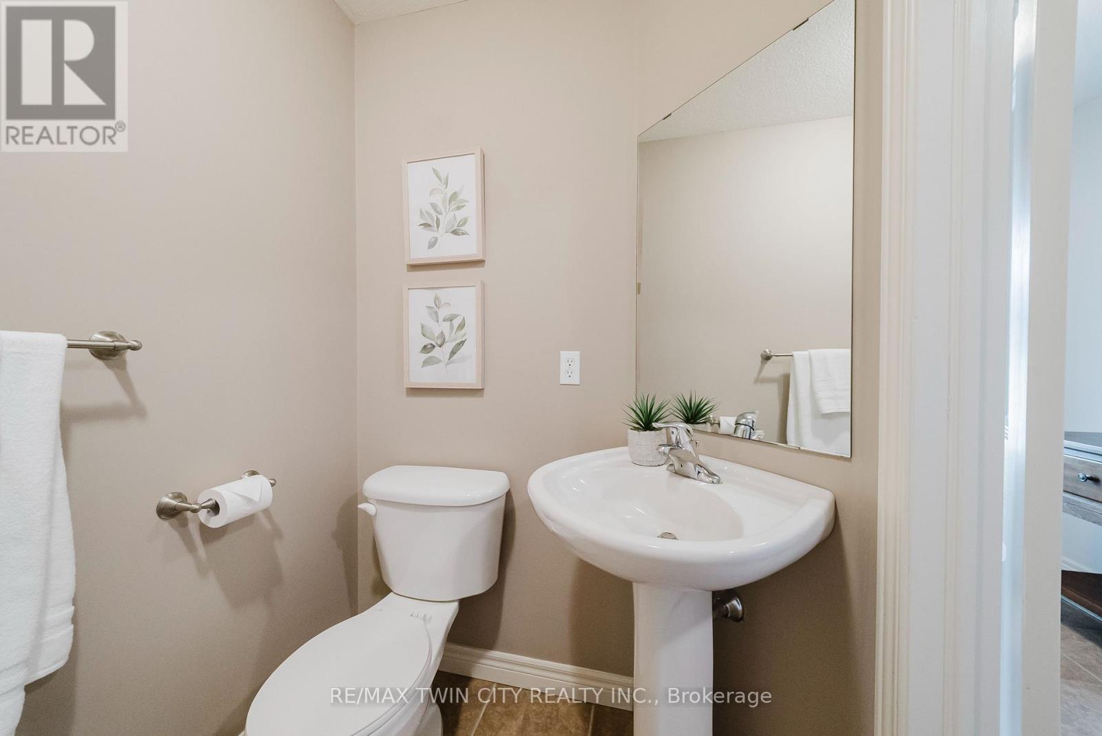 64 Brenneman Drive, Wilmot, Ontario  N3A 4M9 - Photo 19 - X13733128
