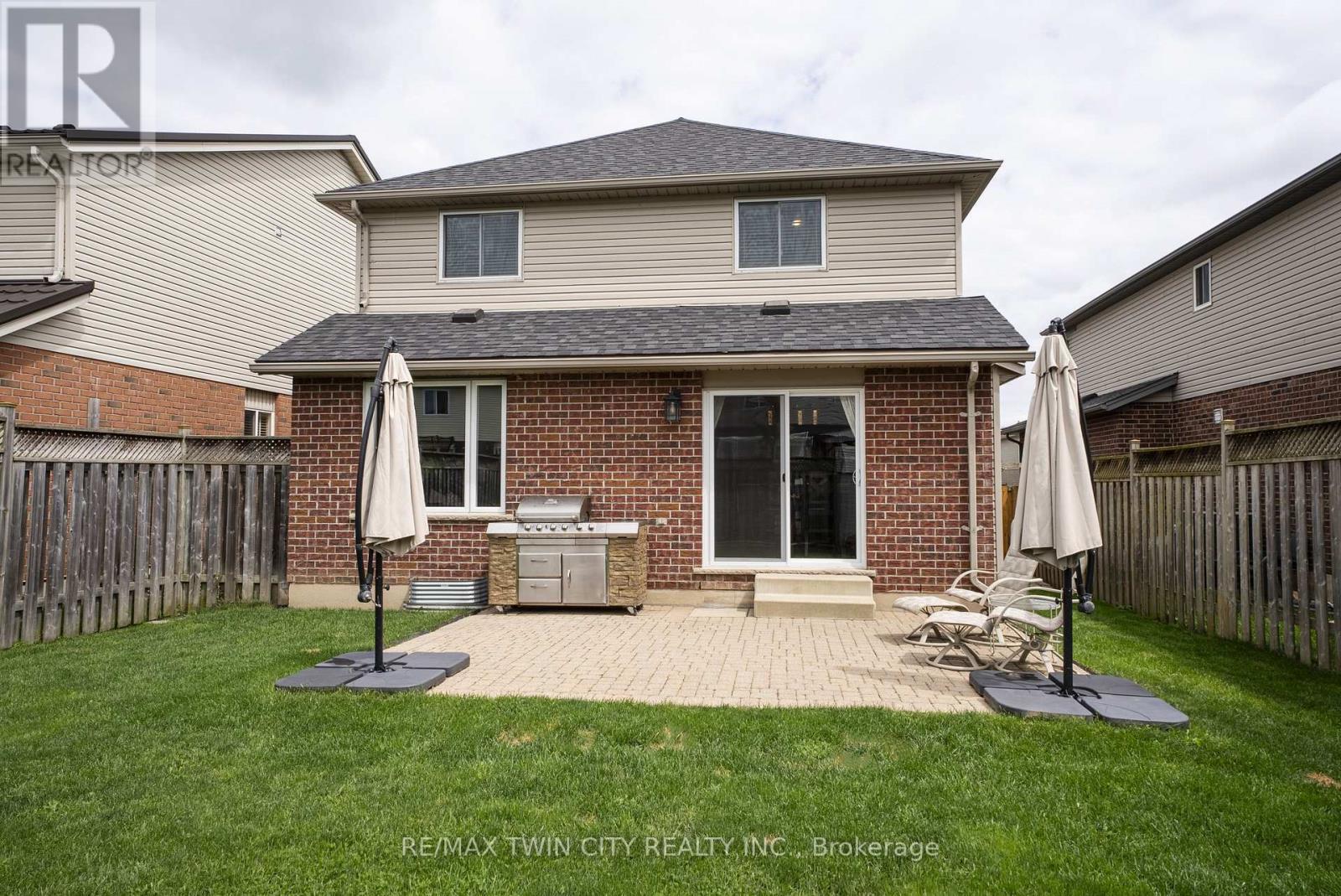 64 Brenneman Drive, Wilmot, Ontario  N3A 4M9 - Photo 35 - X13733128