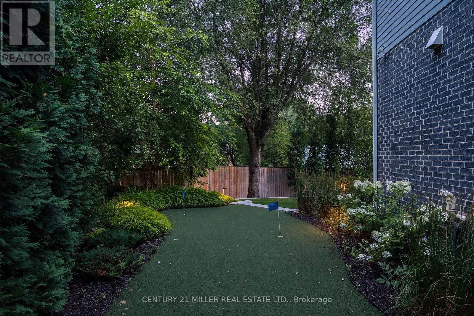 2458 Meadowood Crescent, Oakville, Ontario  L6L 1V6 - Photo 42 - W13593236