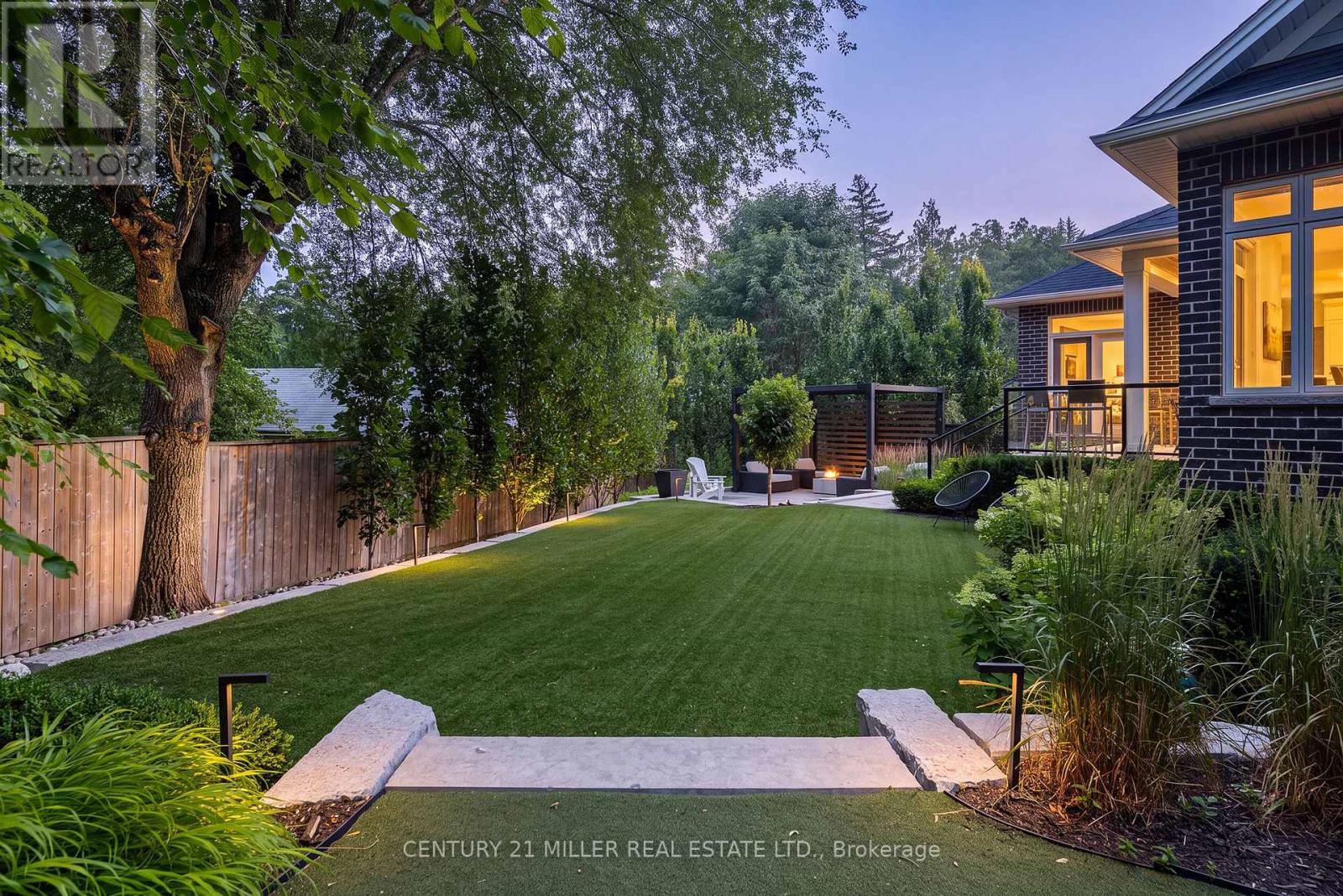 2458 Meadowood Crescent, Oakville, Ontario  L6L 1V6 - Photo 41 - W13593236