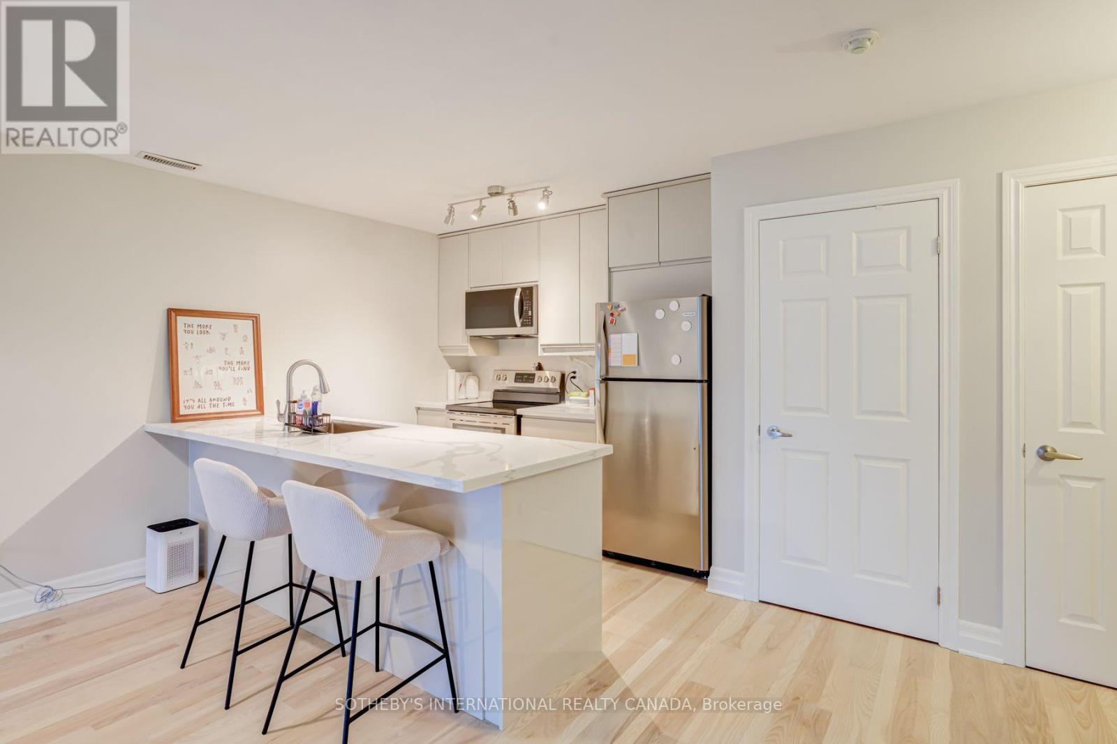 301 - 3069 Lakeshore Boulevard, Toronto, Ontario  M8V 1K6 - Photo 12 - W13657268