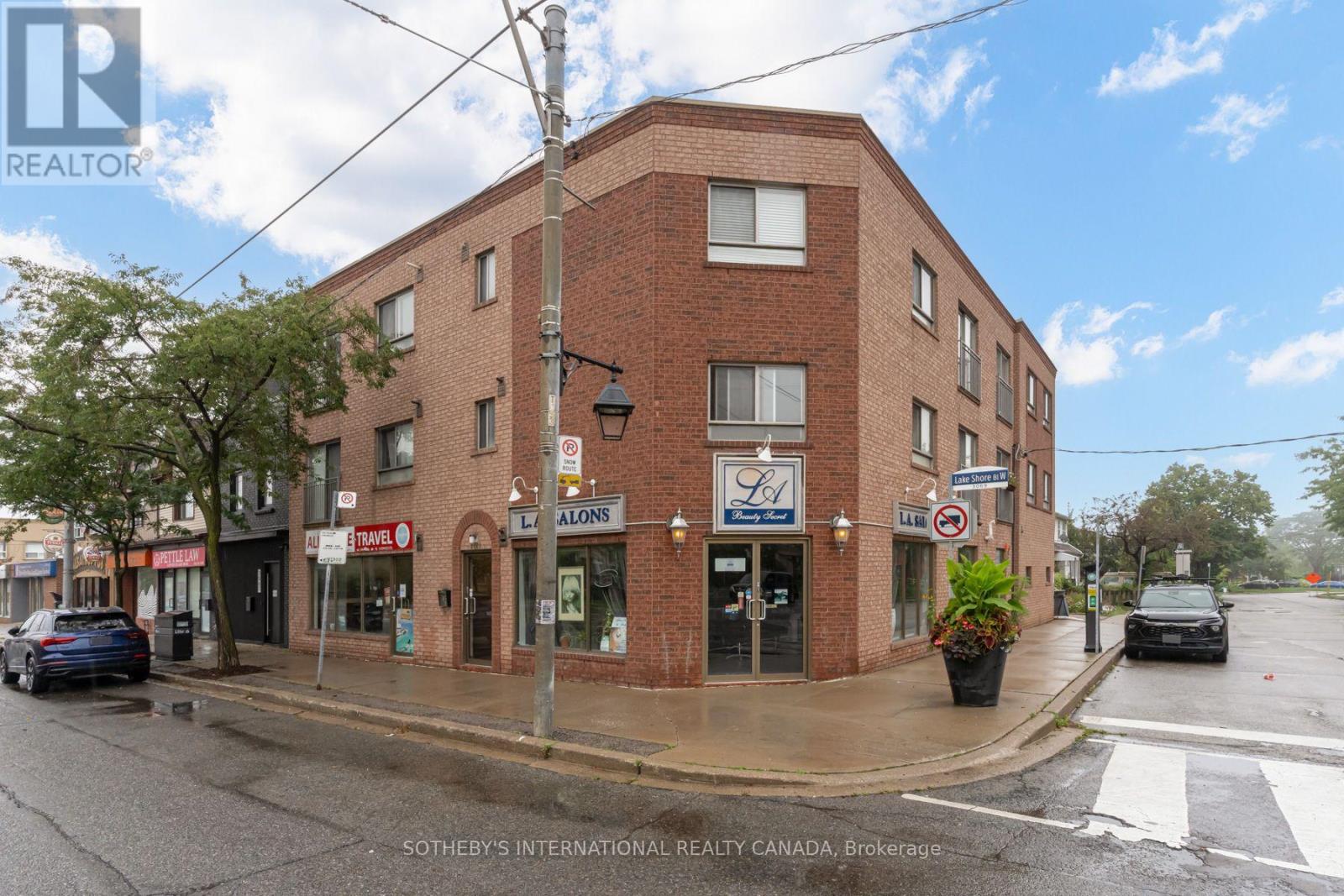 301 - 3069 LAKESHORE BOULEVARD, Toronto, Ontario