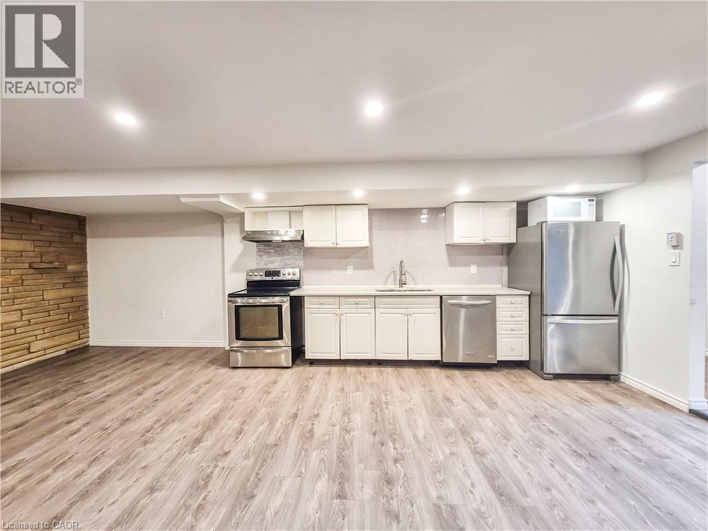 11 Duncairn Avenue, Kitchener, Ontario  N2M 4S5 - Photo 5 - 40859834