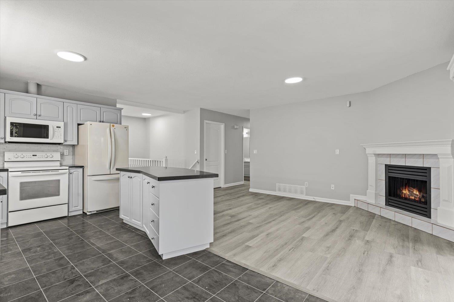 44669 Monte Vista Drive, Sardis South, Chilliwack, British Columbia  V2R 3K5 - Photo 12 - R3159717