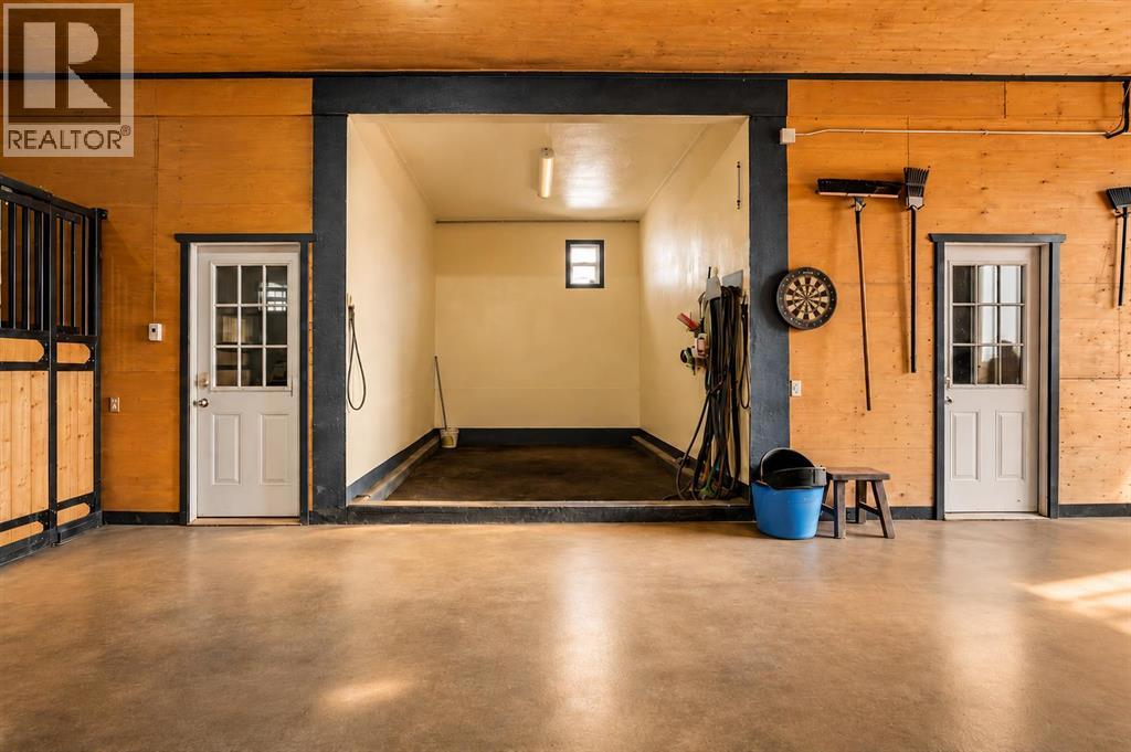 562056 24 Street E, Rural Foothills County, Alberta  T1V 1N2 - Photo 22 - A2335407