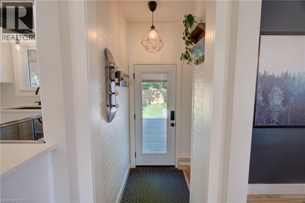 62 Forsythe Avenue, Brantford, Ontario  N3R 3L7 - Photo 27 - 40858516
