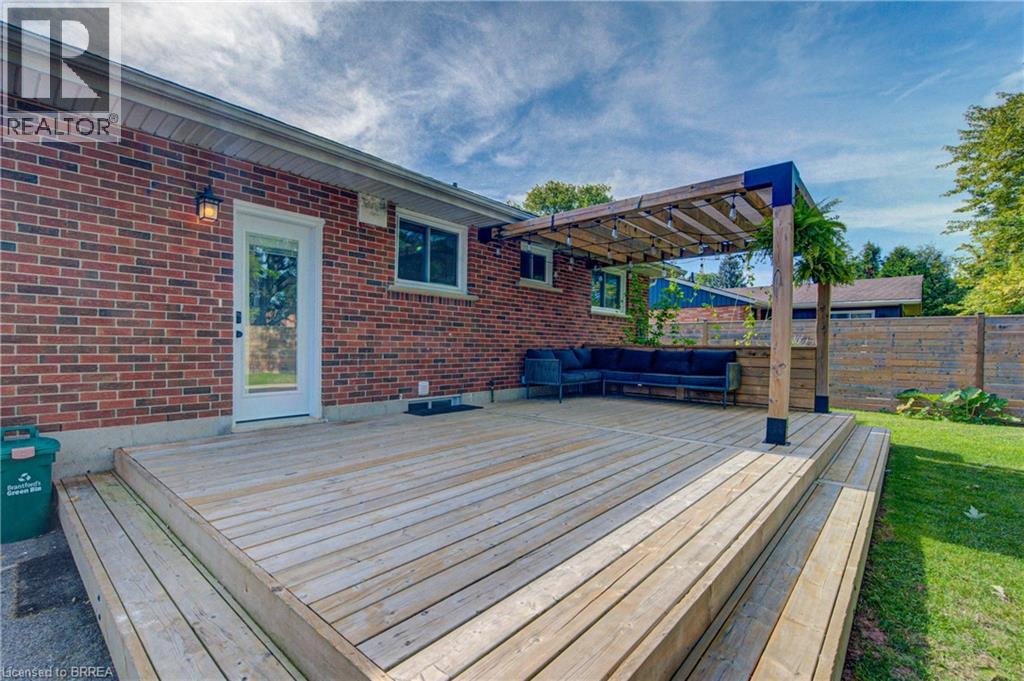 62 Forsythe Avenue, Brantford, Ontario  N3R 3L7 - Photo 47 - 40858516