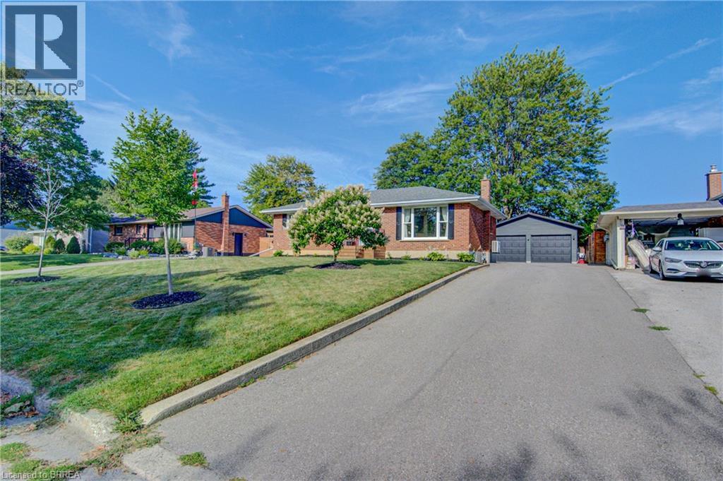 62 Forsythe Avenue, Brantford, Ontario  N3R 3L7 - Photo 7 - 40858516