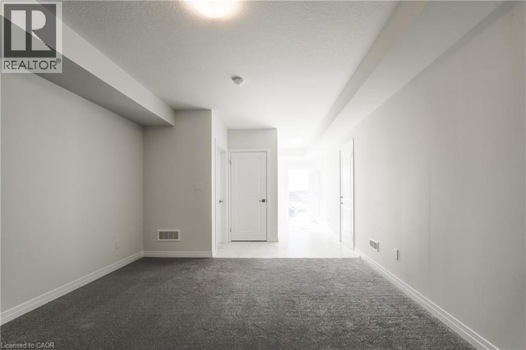 27 Urbane Boulevard, Kitchener, Ontario  N2E 0H8 - Photo 30 - 40859274