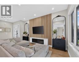 707 Raymer Road, Kelowna, British Columbia  V1W 1H6 - Photo 5 - 10396474