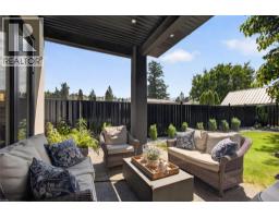 707 Raymer Road, Kelowna, British Columbia  V1W 1H6 - Photo 16 - 10396474