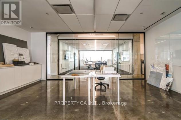 300 - 160 Pears Avenue, Toronto, Ontario  M5R 2K7 - Photo 4 - C13569488
