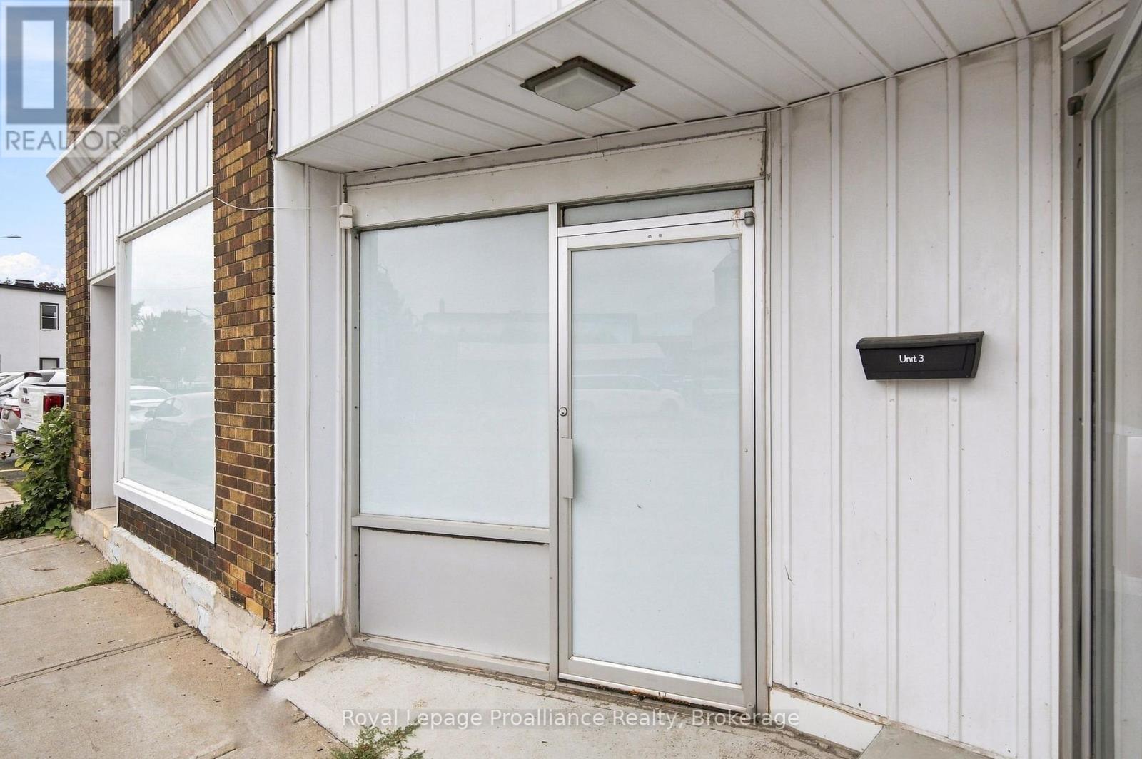 3 - 56 Elgin Street, Quinte West, Ontario  K8V 3V8 - Photo 5 - X13733380